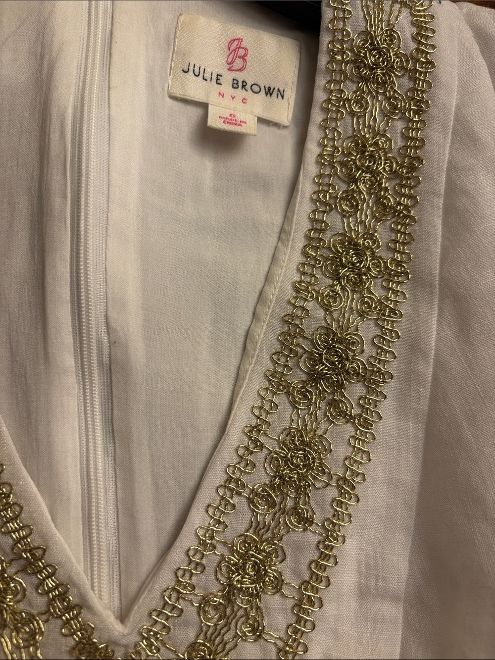 JB by Julie Brown White Sleeveless Mini Dress with Gold Embroidered V-Neck 0 - Picture 6 of 7